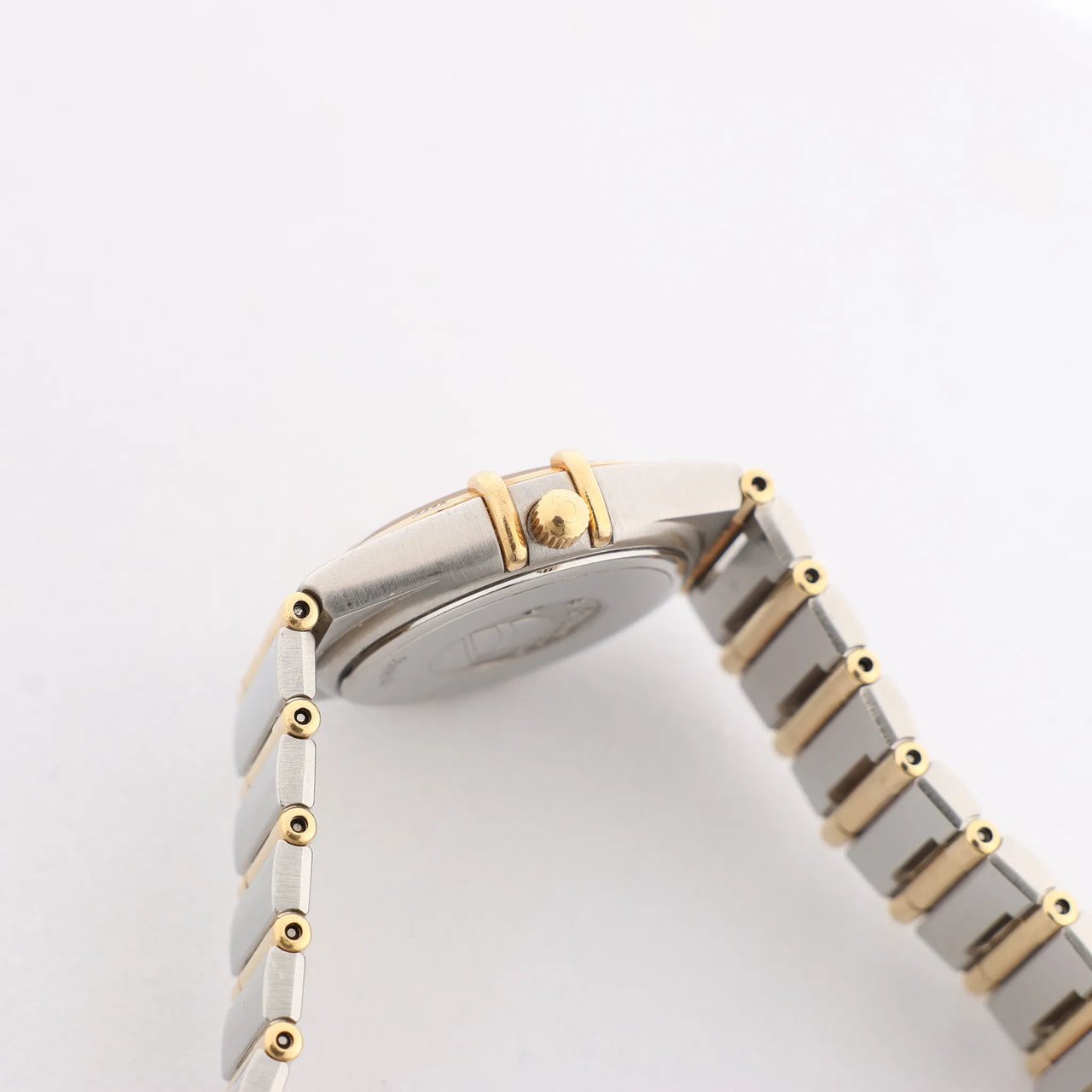 Omega Omega Constellation 1262.10.00 SS YG QZ Watch with Gold Dial Divers