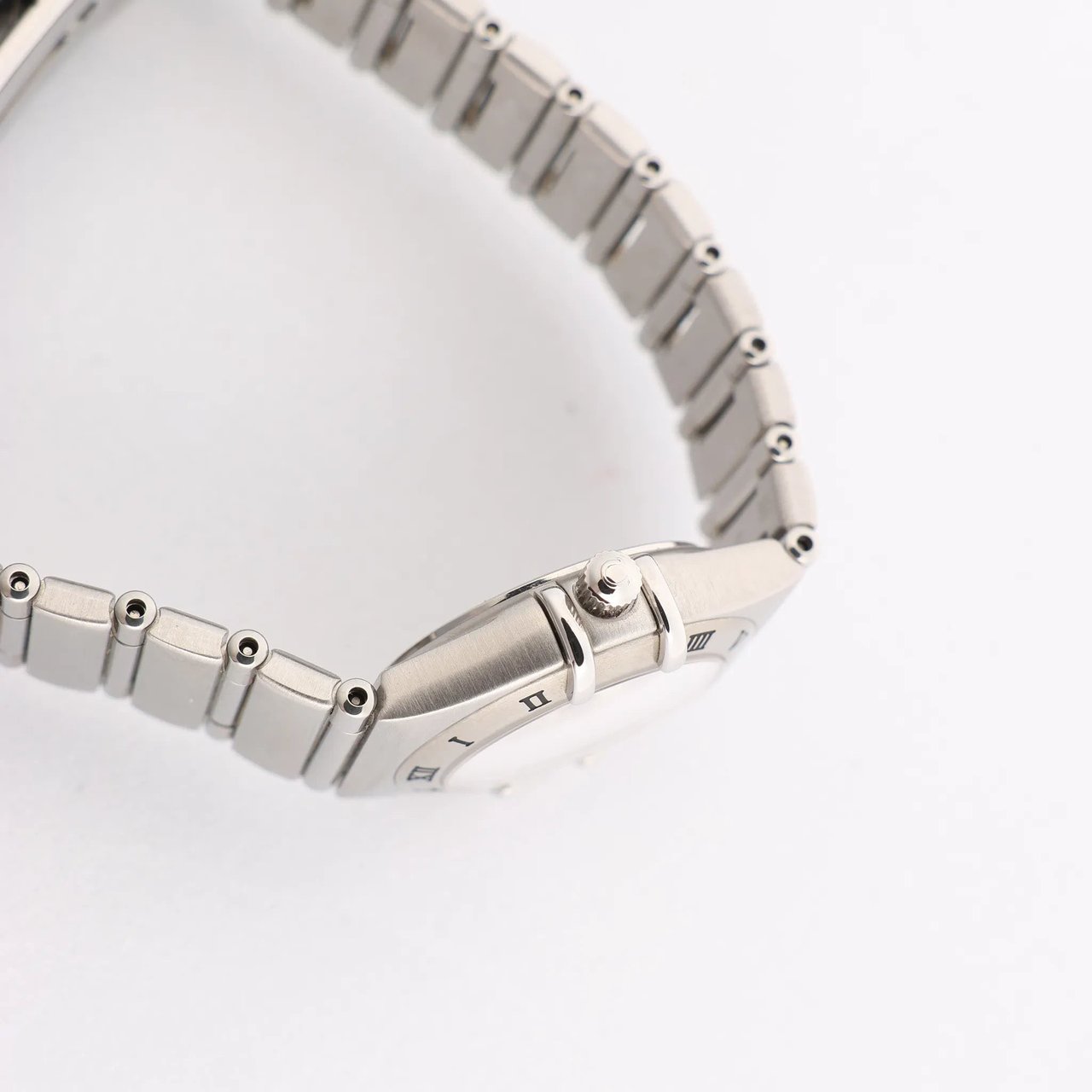 Omega Omega Constellation 1562.30.00 SS QZ Watch with White Dial Divers