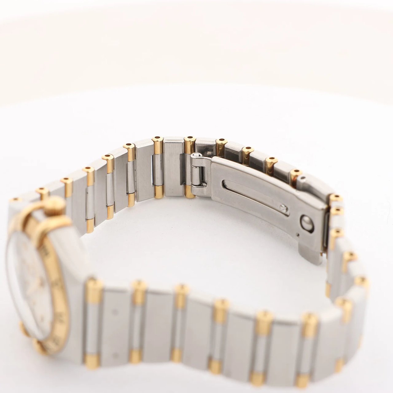 Omega Omega Constellation 1362.30 58366585 SS QZ Watch with Beige Dial Beige