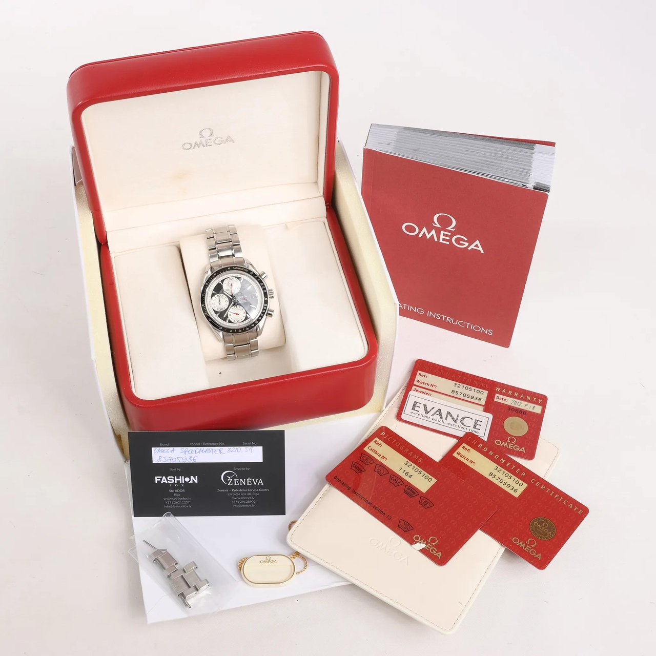 Omega Omega Speedmaster 3210.51 85705936 SS AT Watch with Black Dial Zwart