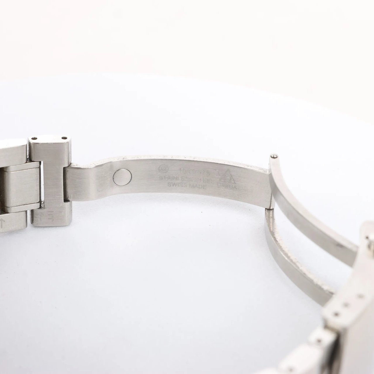 Omega Omega Speedmaster 3210.51 85705936 SS AT Watch with Black Dial Zwart