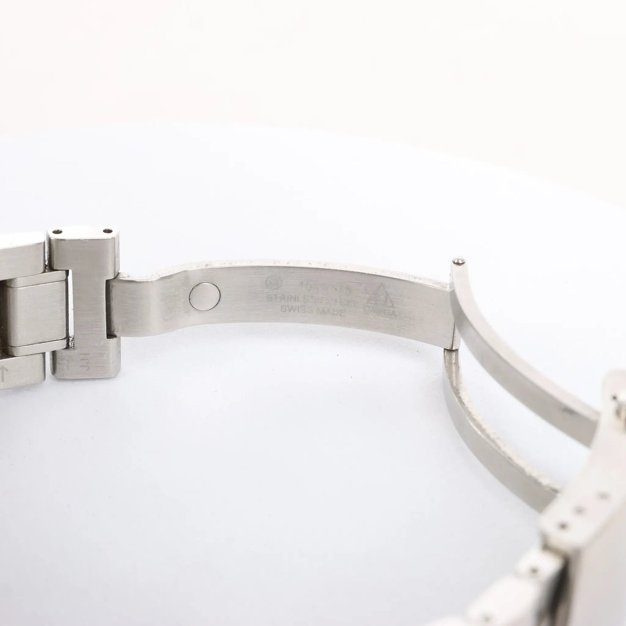 Omega Omega Speedmaster 3210.51 85705936 SS AT Watch with Black Dial Zwart