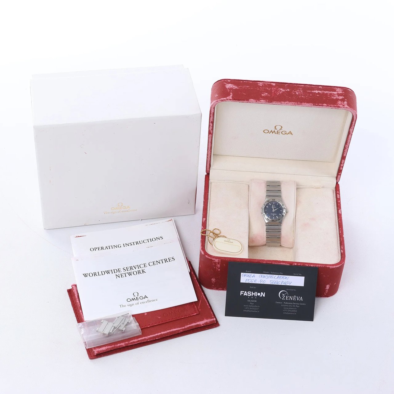 Omega Constellation 1562.40 56661464 SS QZ Watch with Navy Blue Dial Blauw