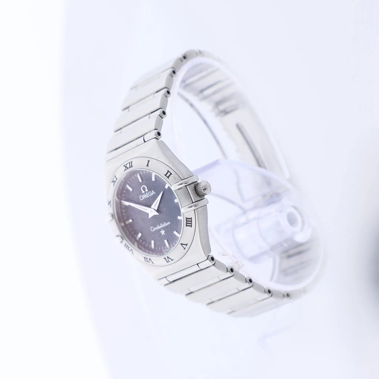 Omega Constellation 1562.40 56661464 SS QZ Watch with Navy Blue Dial Blauw