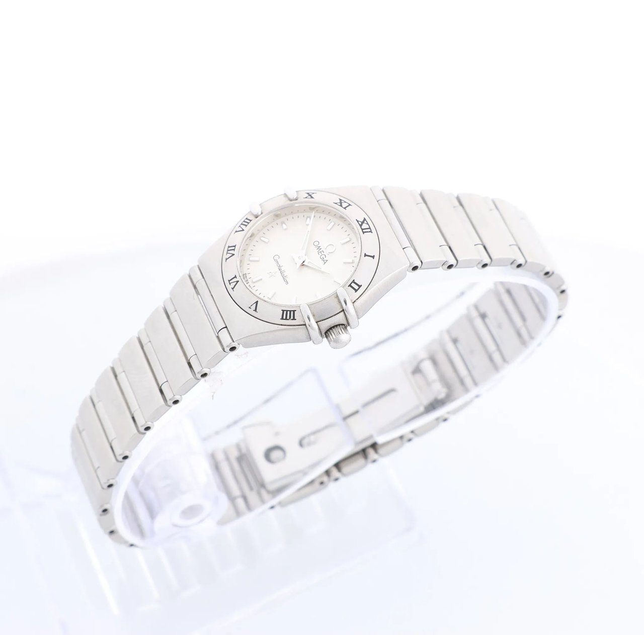 Omega Constellation 1562.3 56987505 6553/865 SS QZ Watch with White Dial Divers