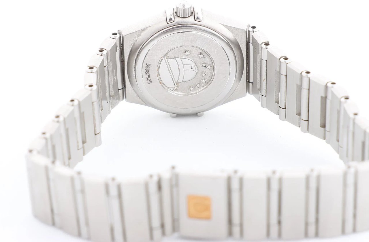Omega Constellation 1562.3 56987505 6553/865 SS QZ Watch with White Dial Divers