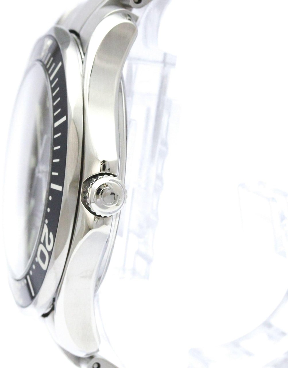 Omega Omega Seamaster Professional 300M Quartz Watch Stainless Steel 40 Divers