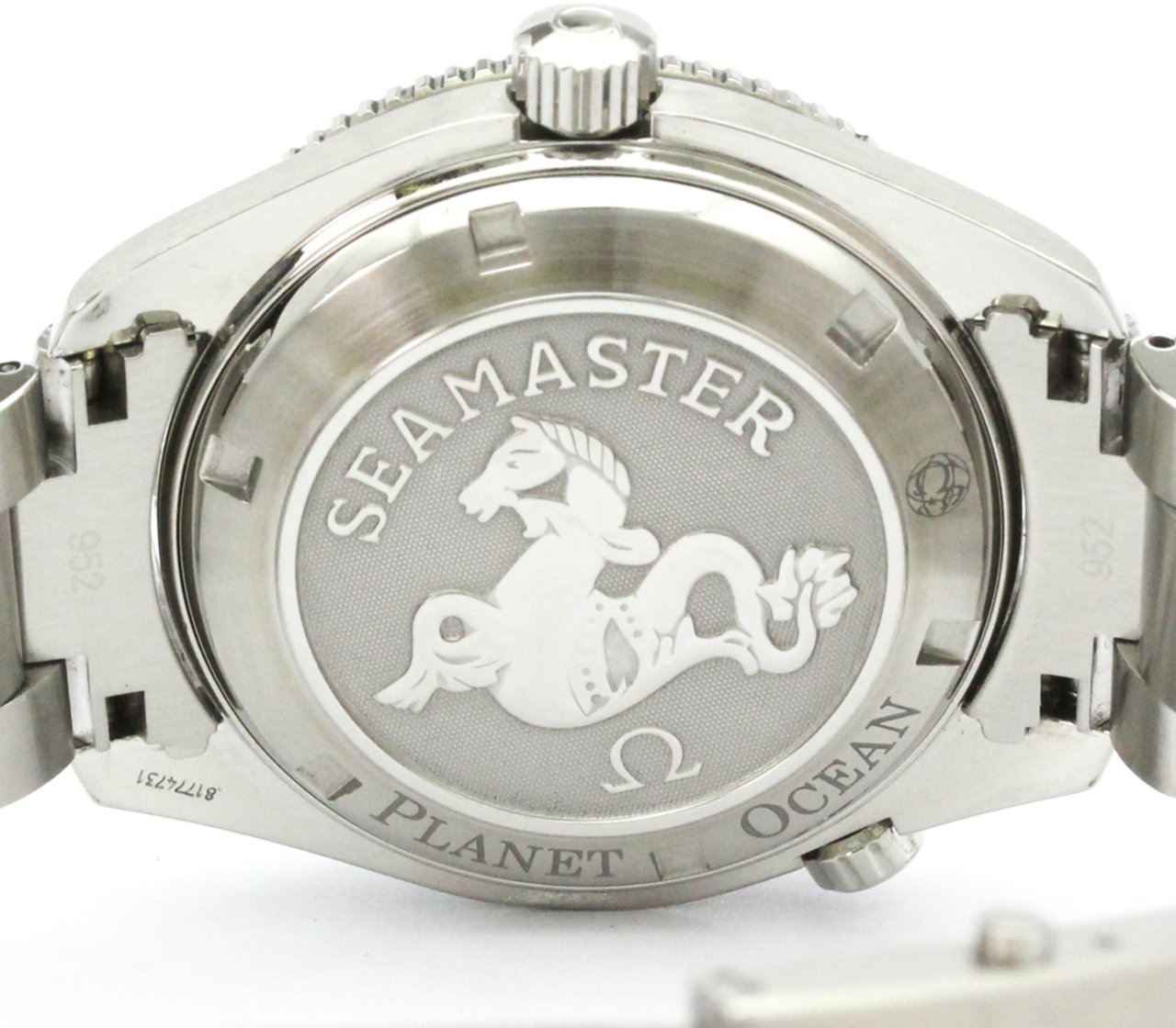 Omega Omega Seamaster Planet Ocean 600m Co-Axial Automatic Watch Stainless steel 42 Divers