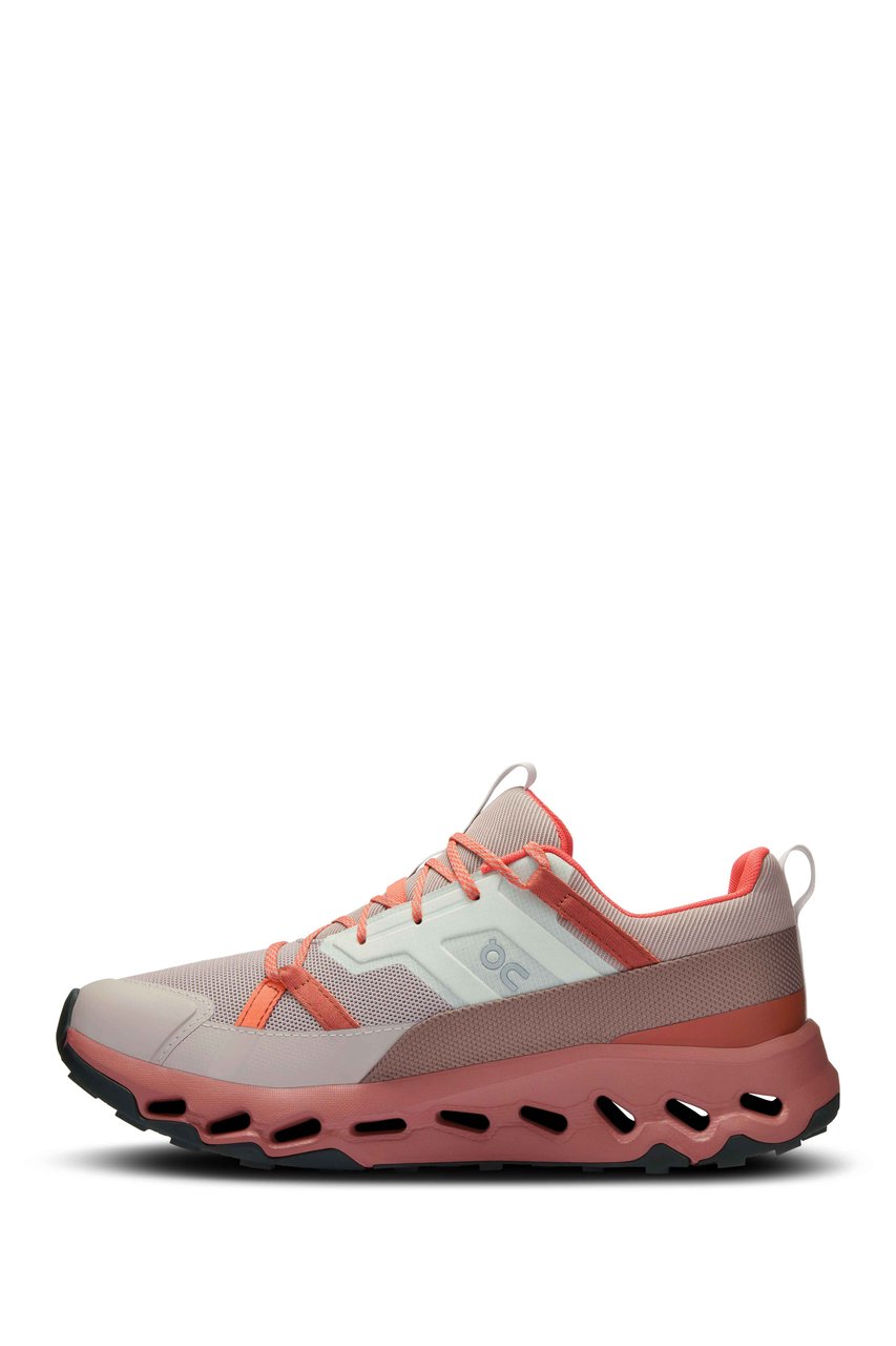 ON Cloud Horiz Sneakers Roze