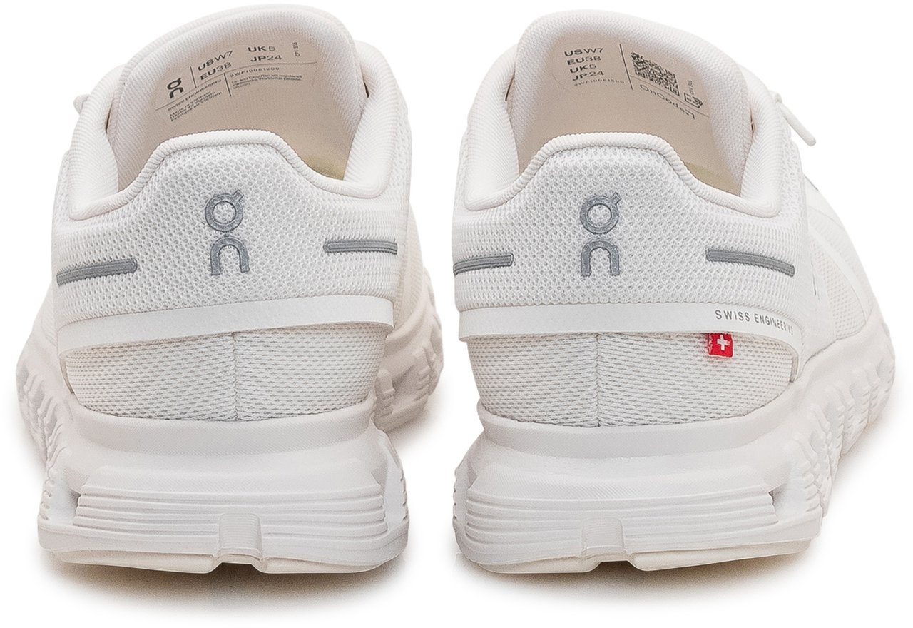 ON Sneakers Cloud 6 con Chiusura con Lacci Wit