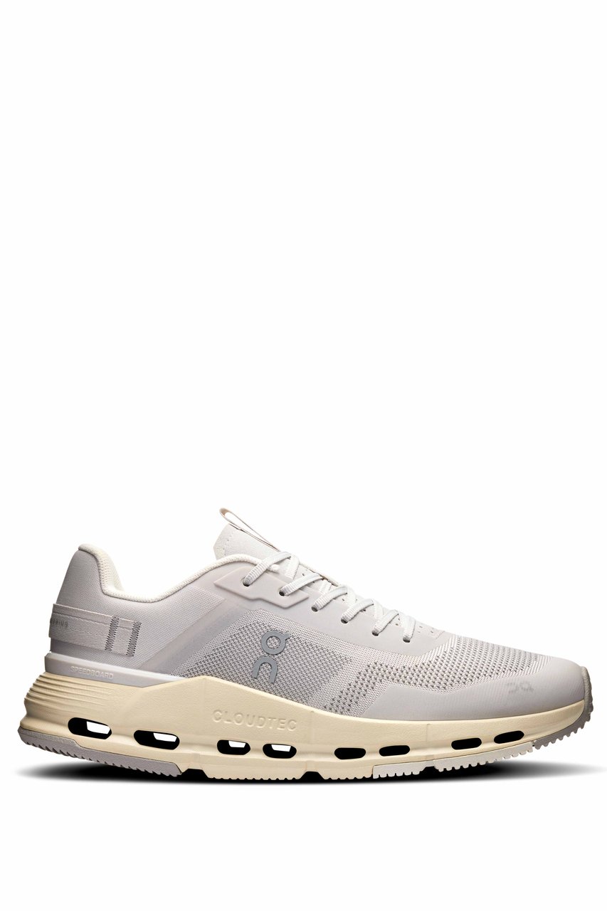 ON DNA Cloudnova Form 2 TT Sneakers Neutraal