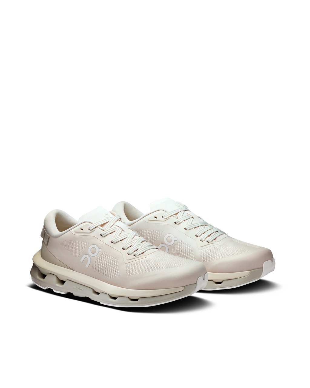 ON Cloudzone Pearl Truffle Sneakers with Integrated Cushioning Grijs