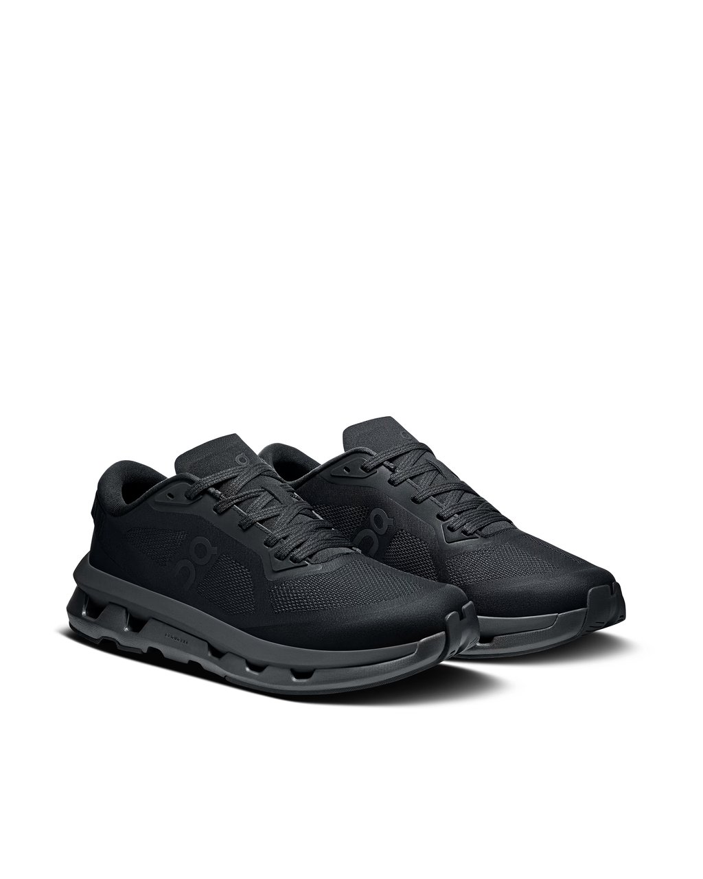 ON Cloudzone Black Eclipse Sneakers with Integrated Cushioning Technology Zwart