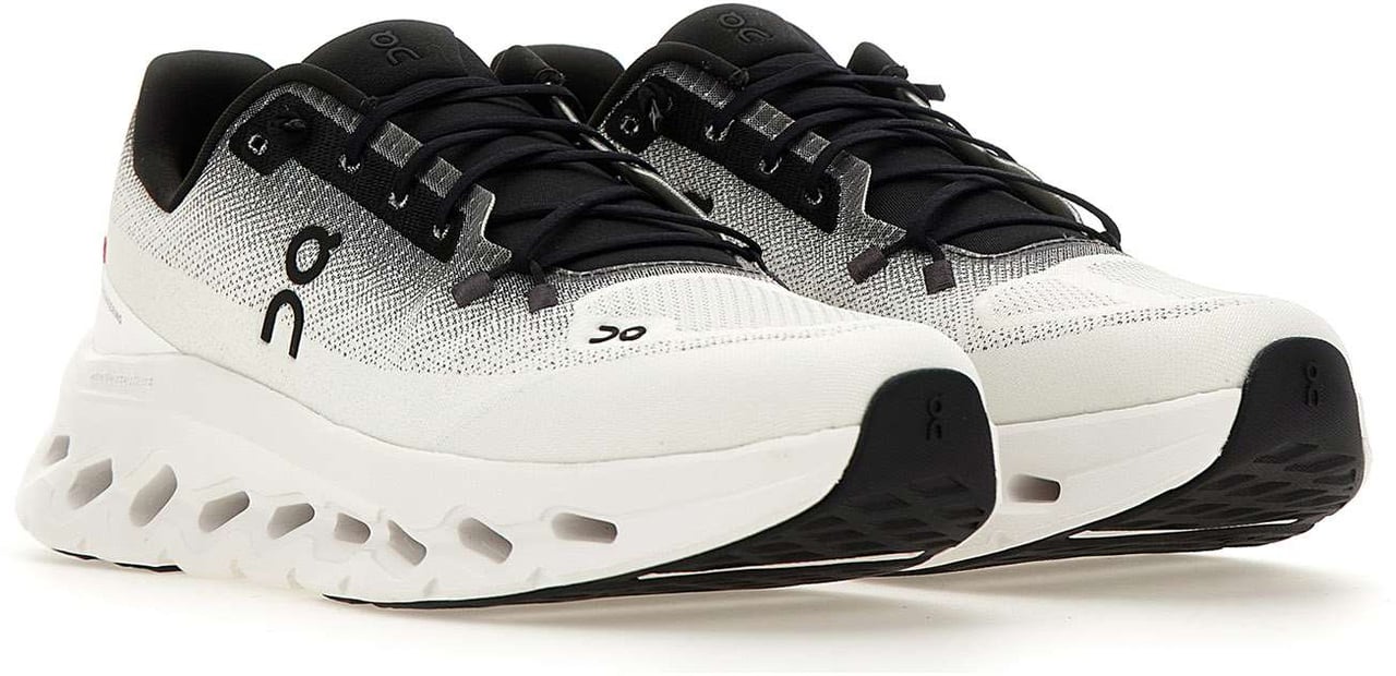 On Running Sneakers White Wit