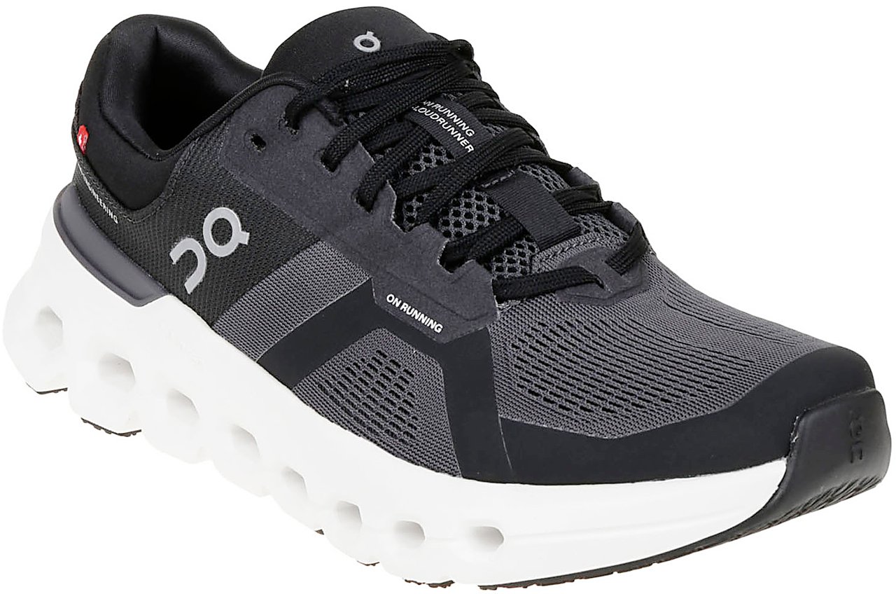 On Running Flat Shoes A Divers