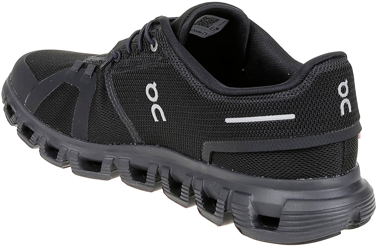On Running Flat Shoes H Divers