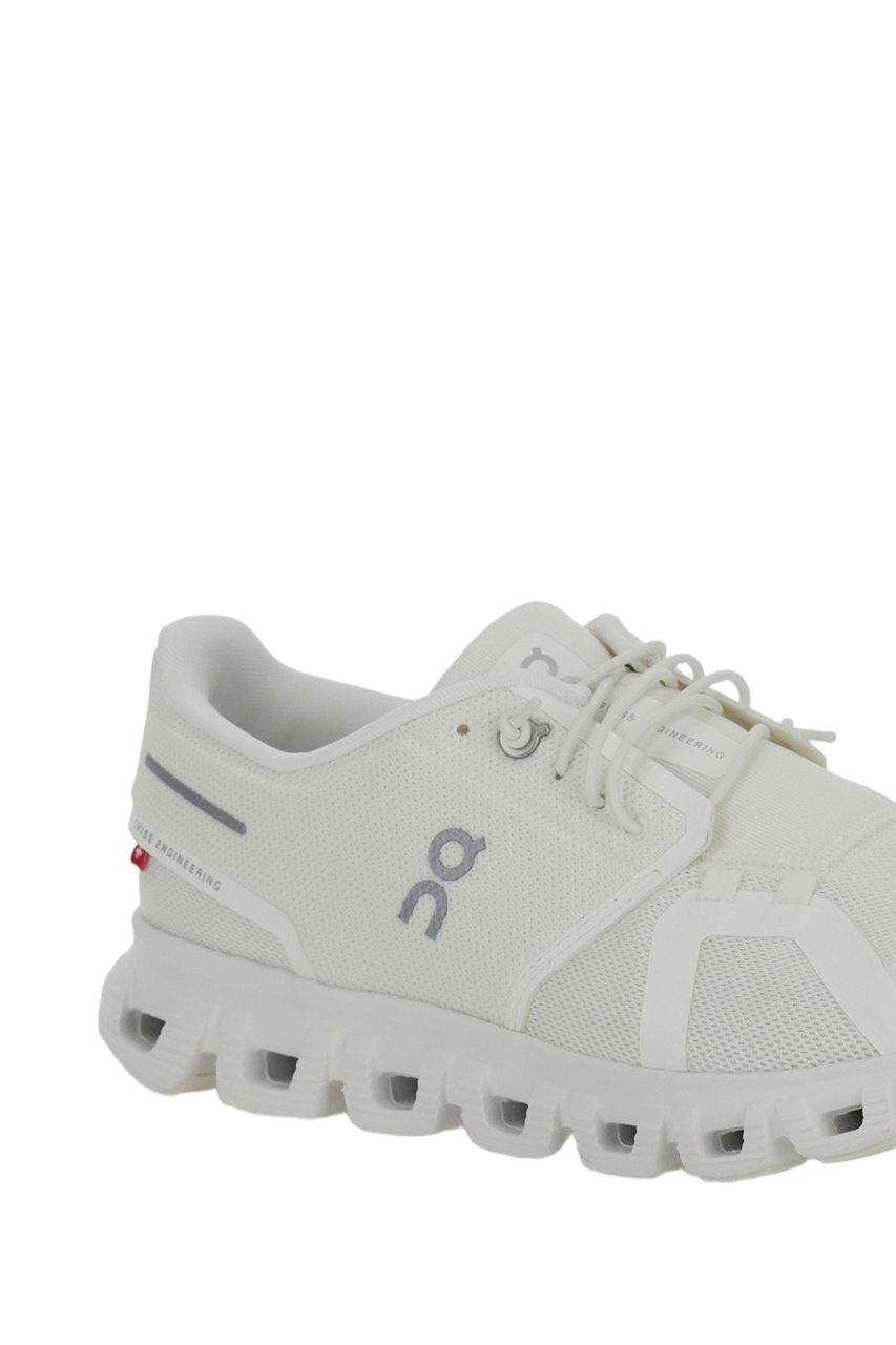 On Running Quick-Lacing Eco-Friendly Sneakers with Unique Sole Design Wit