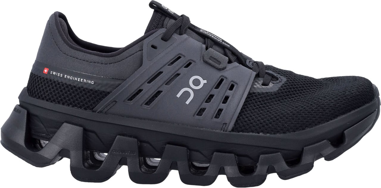 On Running Cloudswift Amp Nero Zwart