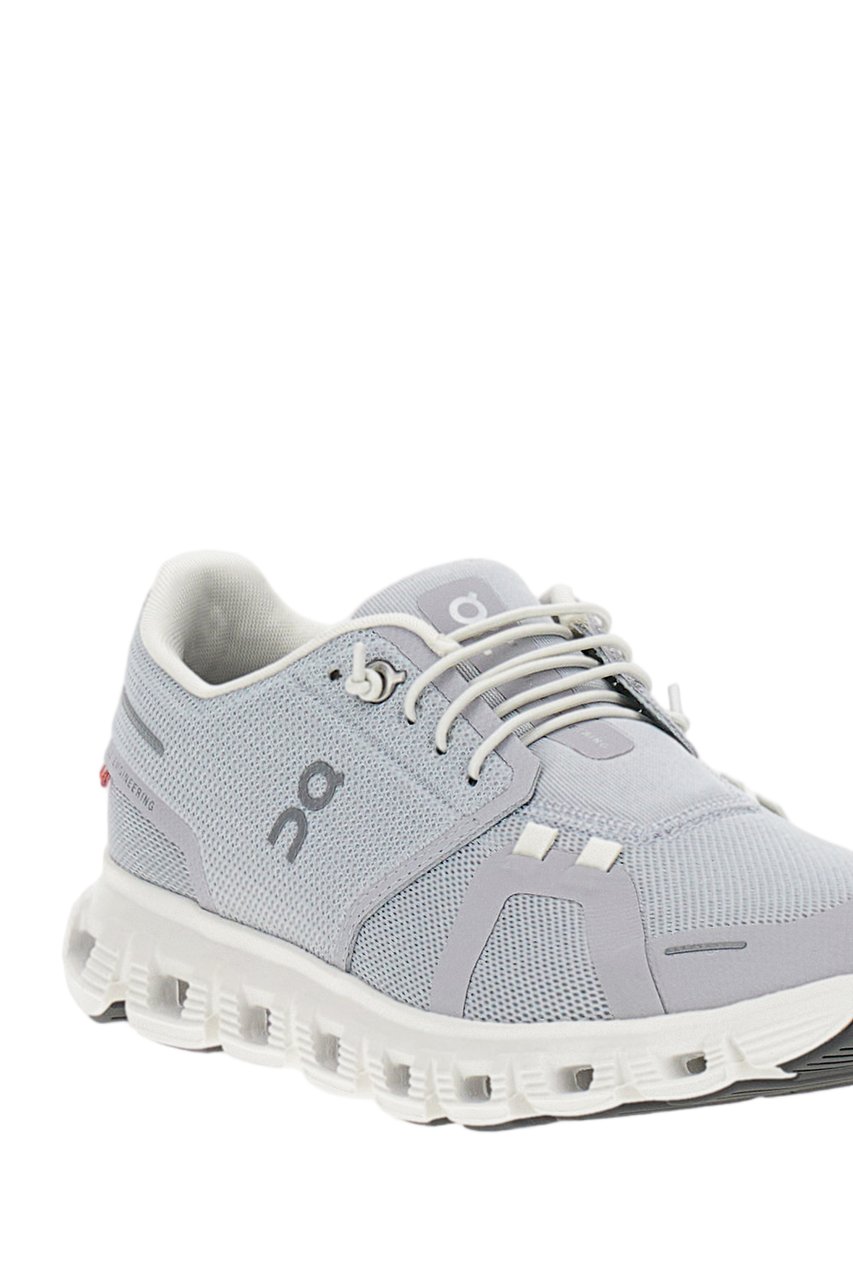 On Running Lightweight Sneakers with CloudTec® Technology and Speed-Lacing System Grijs