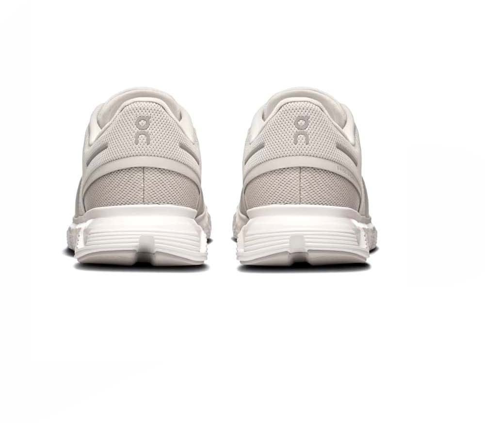 On Running Sneakers Divers Divers