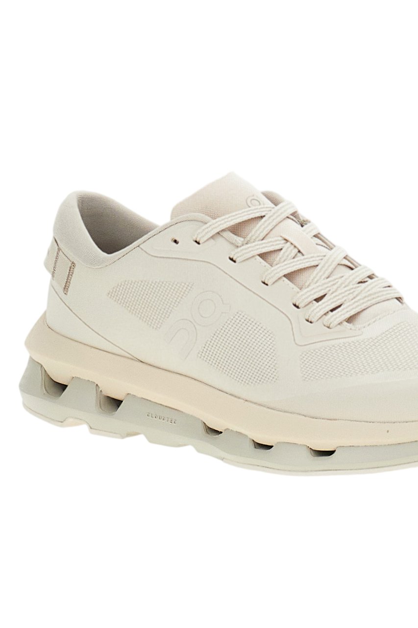 On Running Breathable Mesh Sneakers with Speed-Lacing System Neutraal