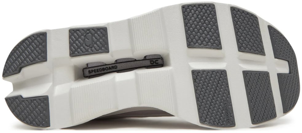 On Running Cloudmonster Void Sneakers Divers