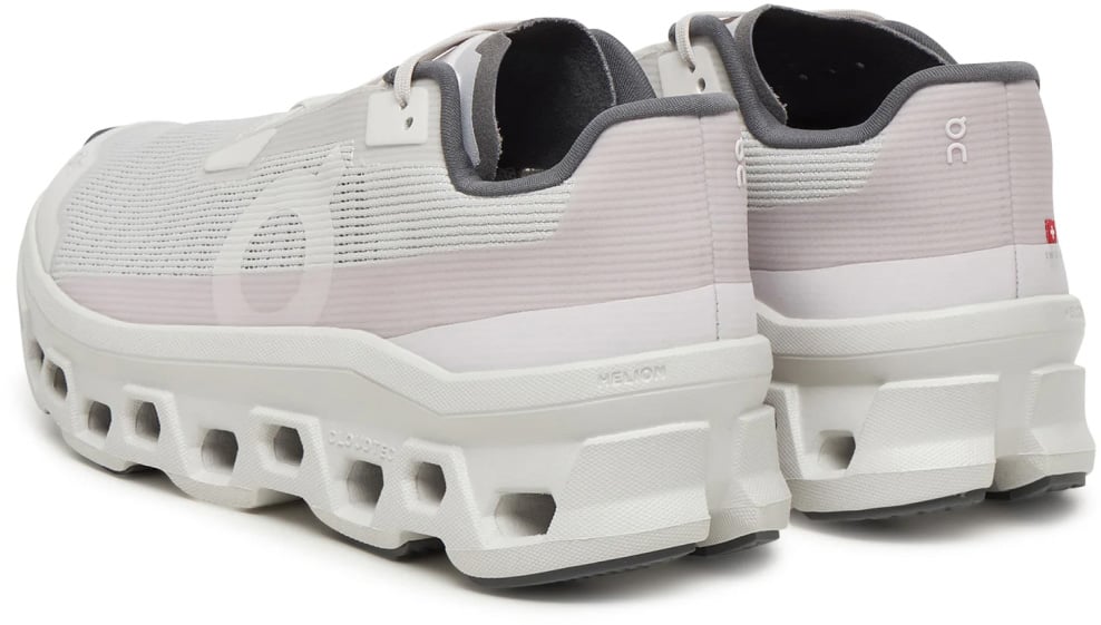 On Running Cloudmonster Void Sneakers Divers