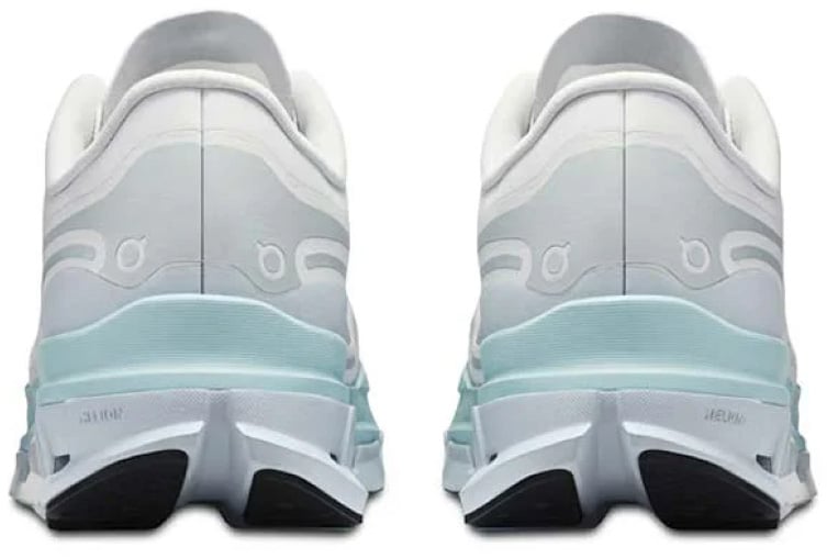 On Running On X Ikon Cloudflow 5 Ad Sneakers Divers