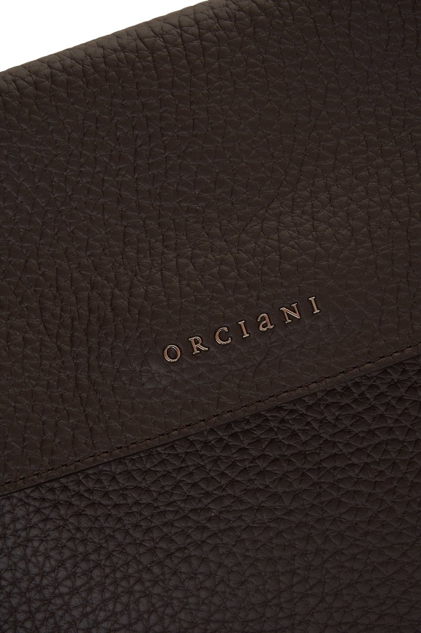 Orciani Grained leather shoulder bag Bruin