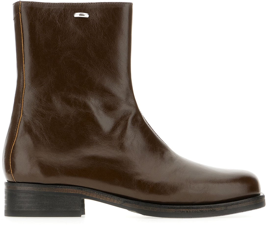 Our Legacy Our Legacy Dark brown leather Camion boots Bruin
