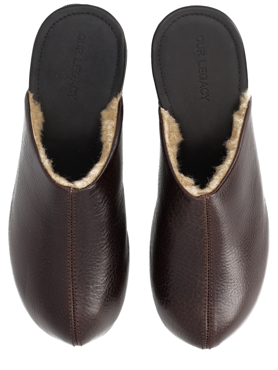 Our Legacy Slip-On Naoto Cow Leather Sandals Zwart