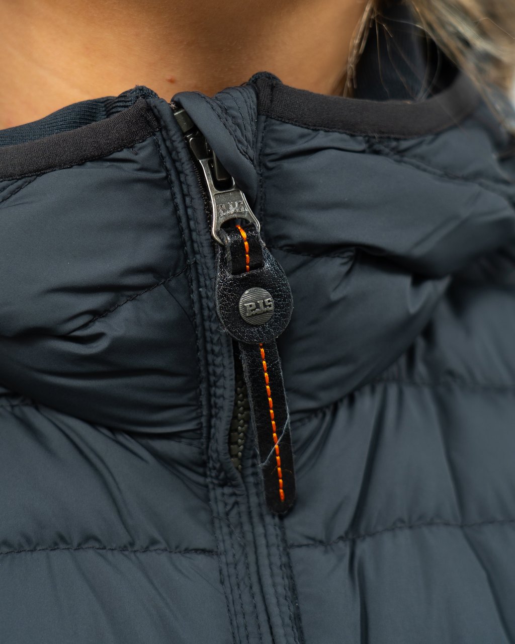 Parajumpers Juliet Down Zomerjas met Capuchon Superlightweight Zwart