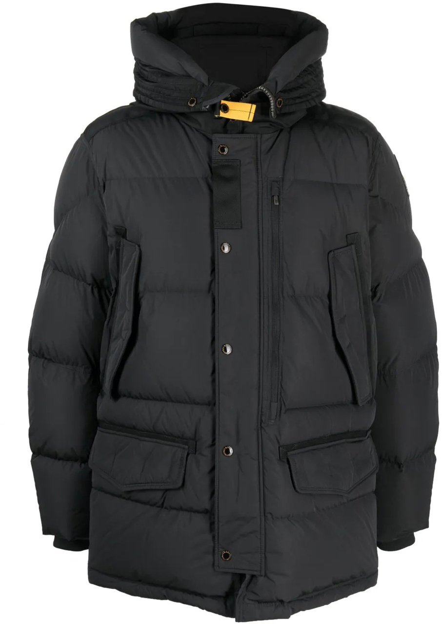 Parajumpers harraseeket divers Divers