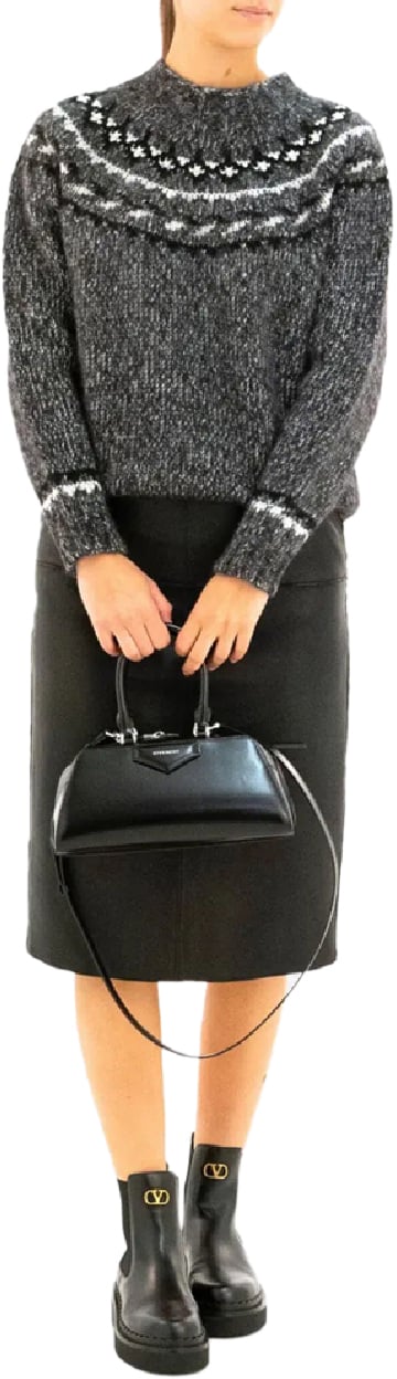 P.A.R.O.S.H. gonna divers Divers