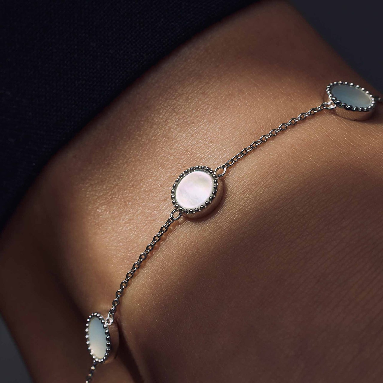 Parte di Me Brioso Cortona Dara Enkelbandje met Parelmoer Zilver