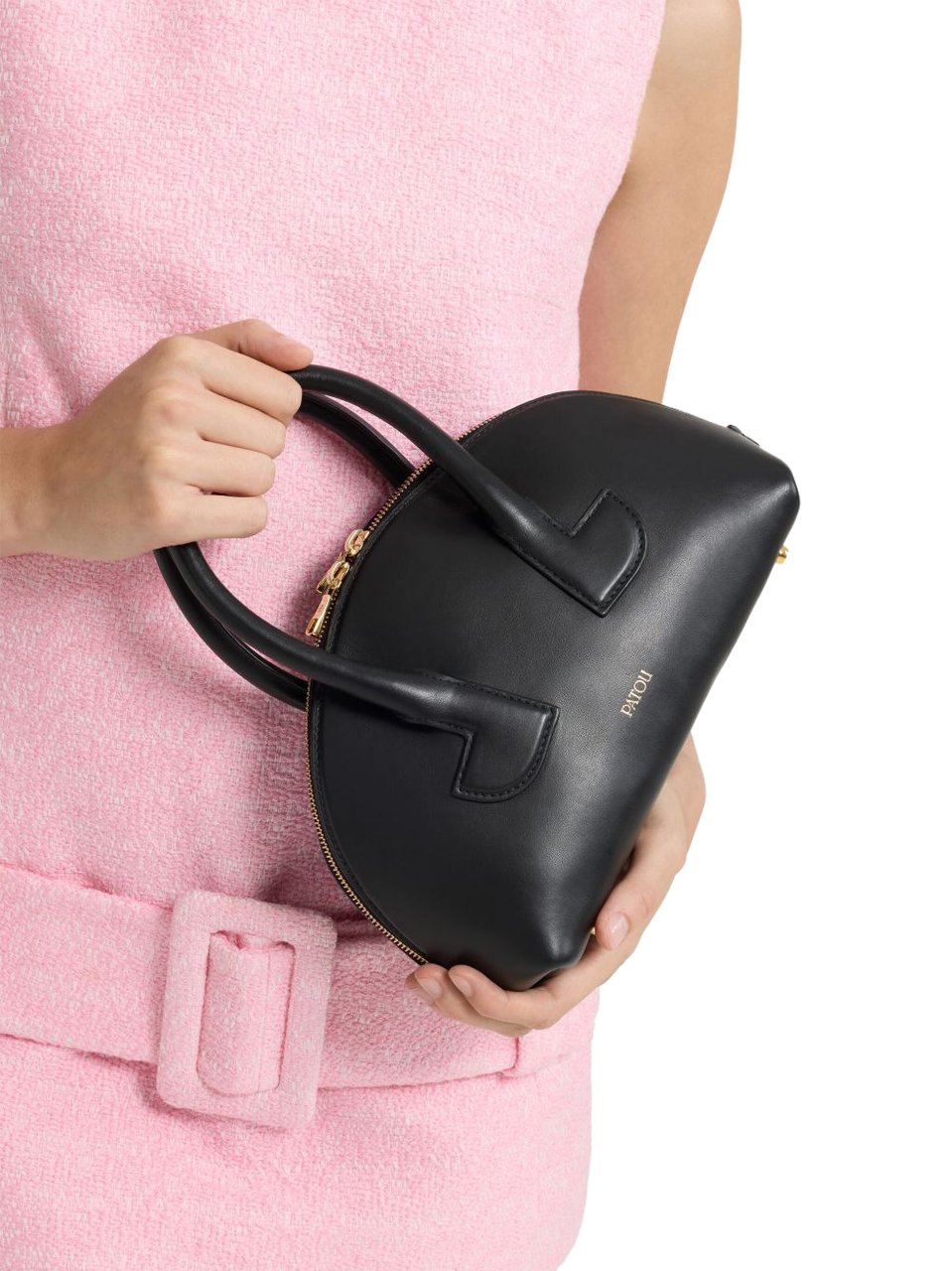 Patou Curved Black Handbag Zwart