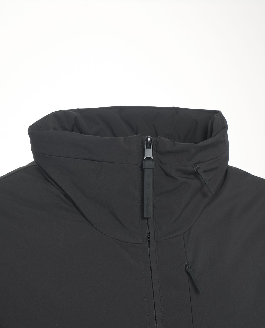 People of Shibuya Technical hooded jacket Zwart