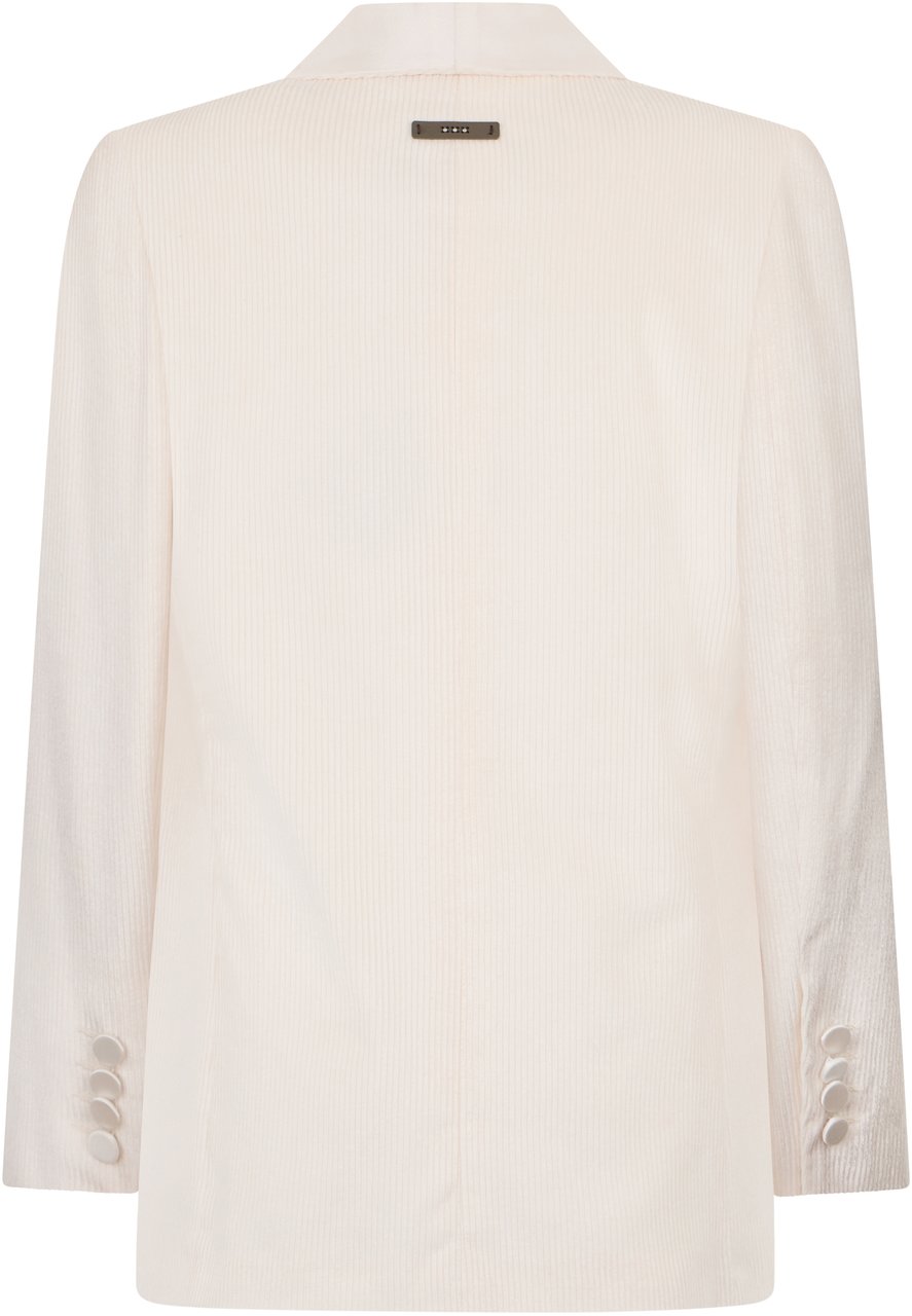 Peserico Elegant cream white blazer with a minimal and versatile design. Wit