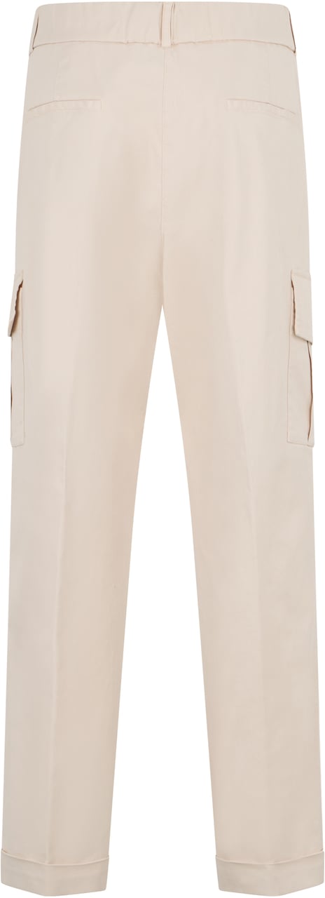 Peserico Straight-cut pants with cargo pockets, ideal for a casual and trendy look. Neutraal