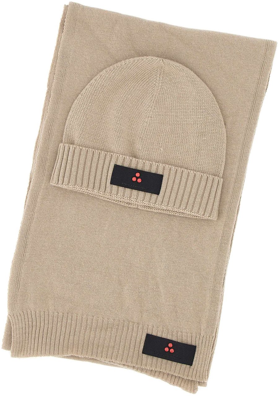 Peuterey Scarfs Beige Beige