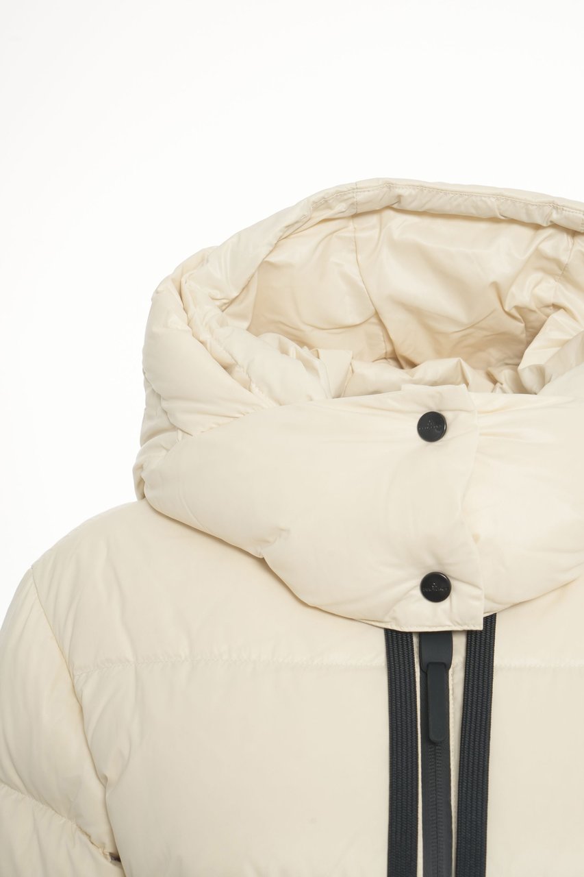 Peuterey Quilted down jacket 'Kenid' Wit