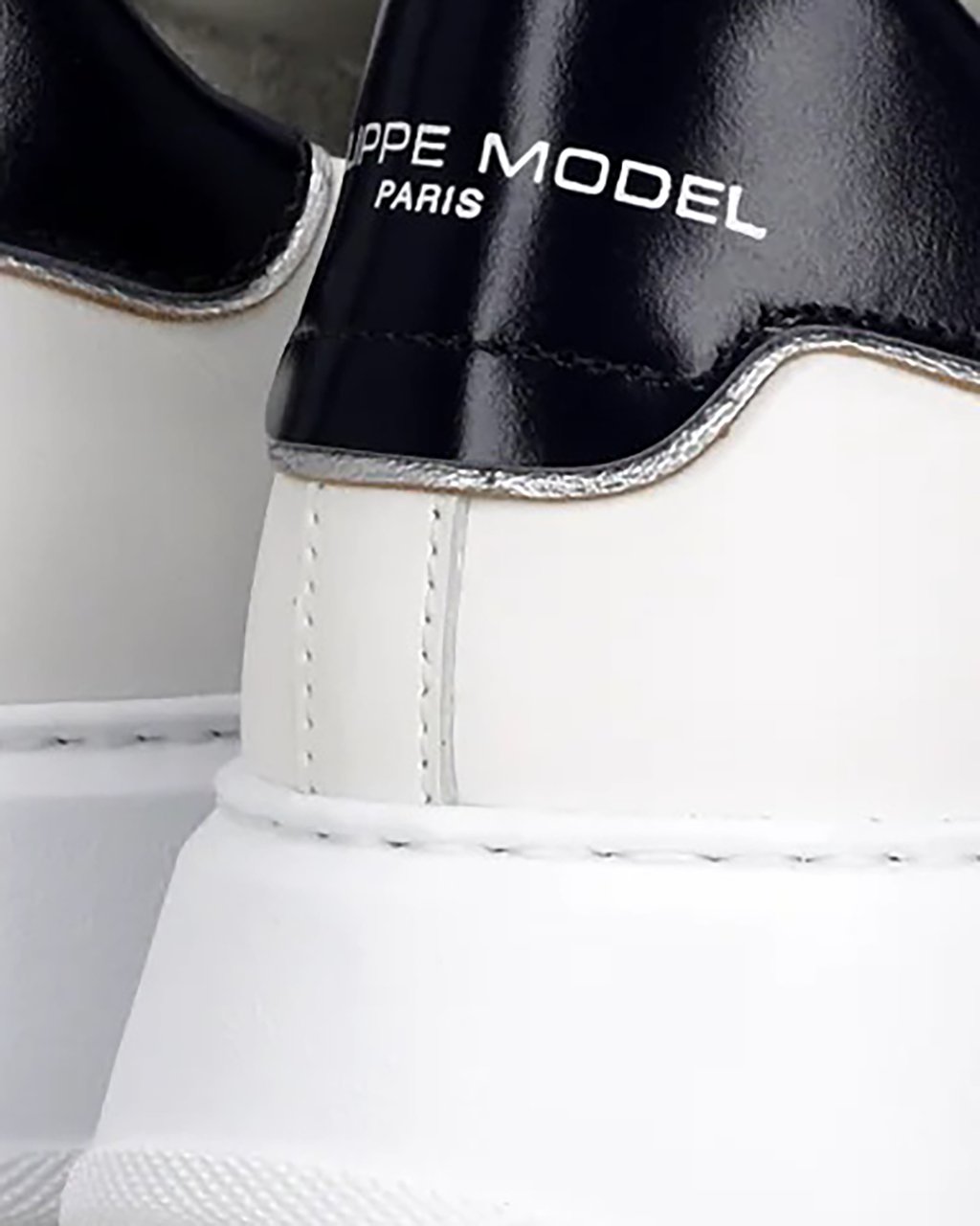 Philippe Model Temple Low Man Blanc/Blue Sneakers Wit