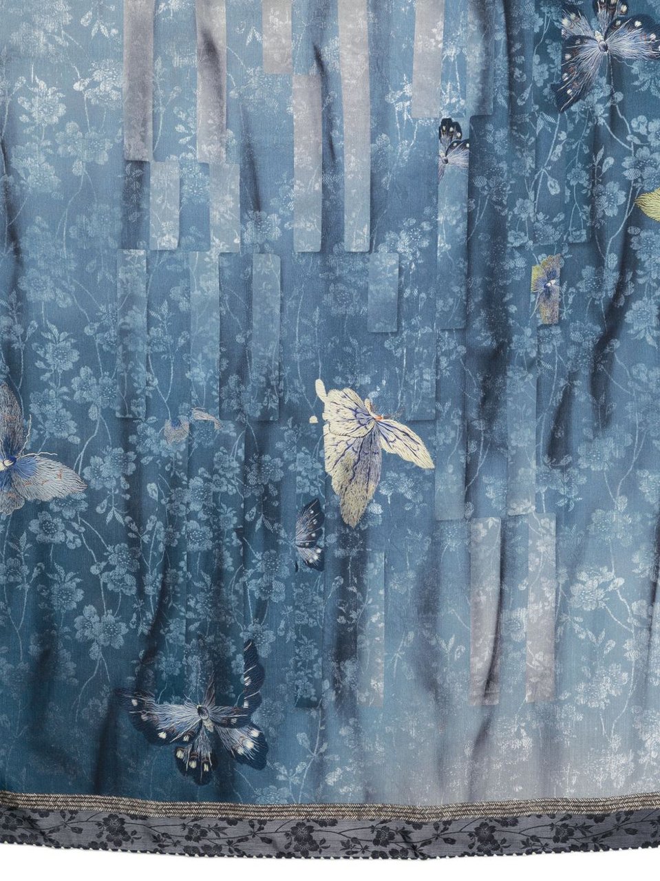 Pierre Louis Mascia Scarfs Clear Blue Blauw