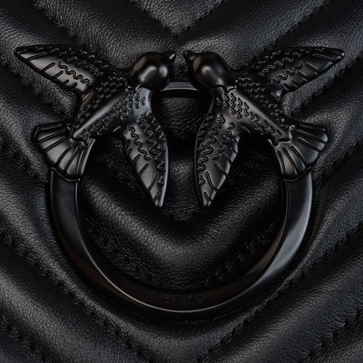 Pinko Love Click Mini Sheep Nappa Chevron Black Zwart