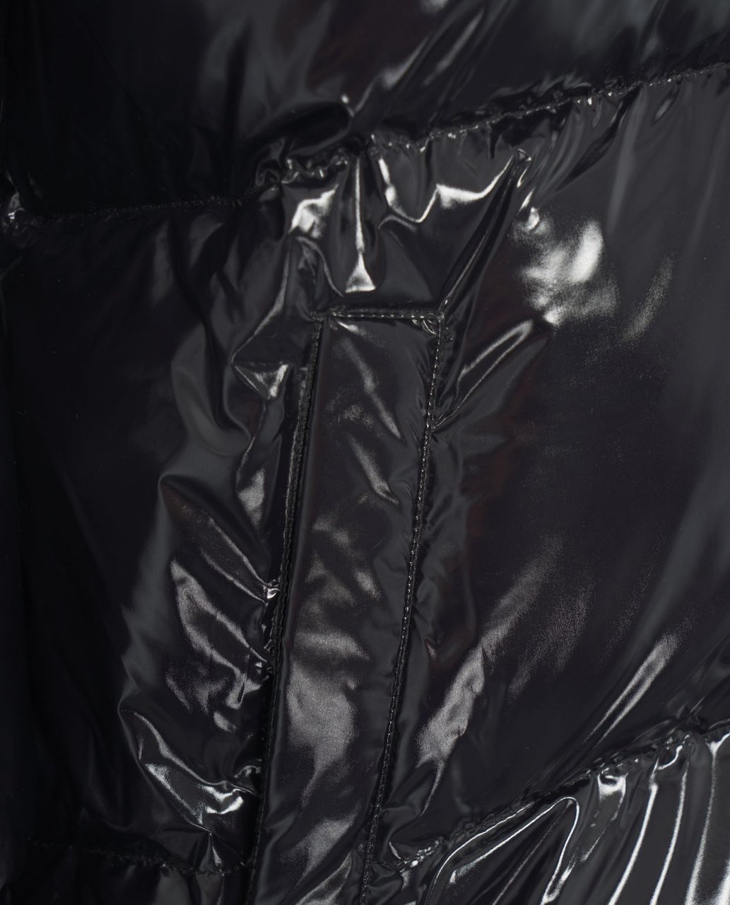 Pinko Quilted down jacket with hood Zwart