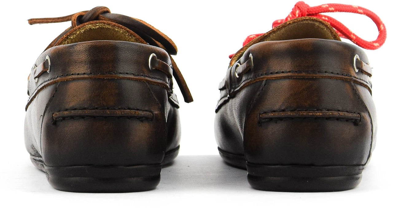 Posa Boat Loafer Brushed Coffee Bruin