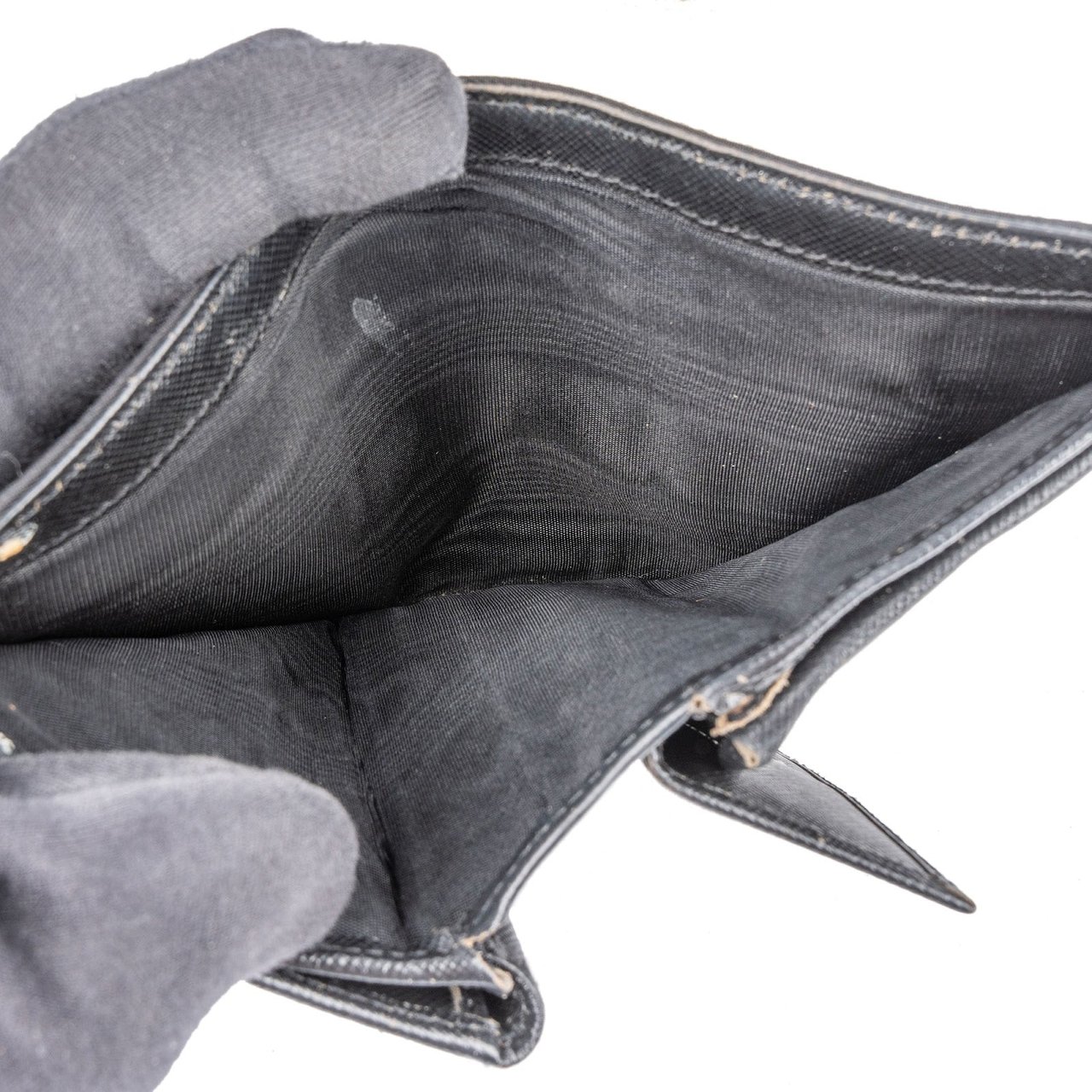 Prada Prada Tessuto Triangle Bifold Wallet Zwart