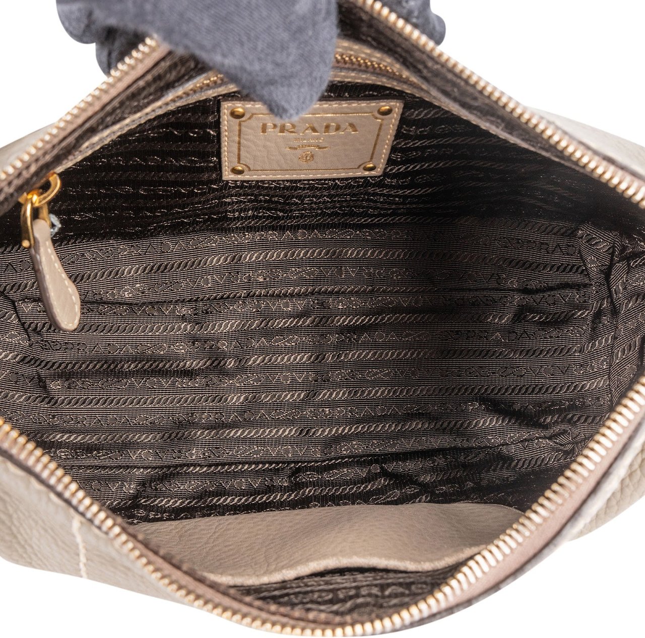 Prada Prada Vitello Daino Hobo Handbag Divers