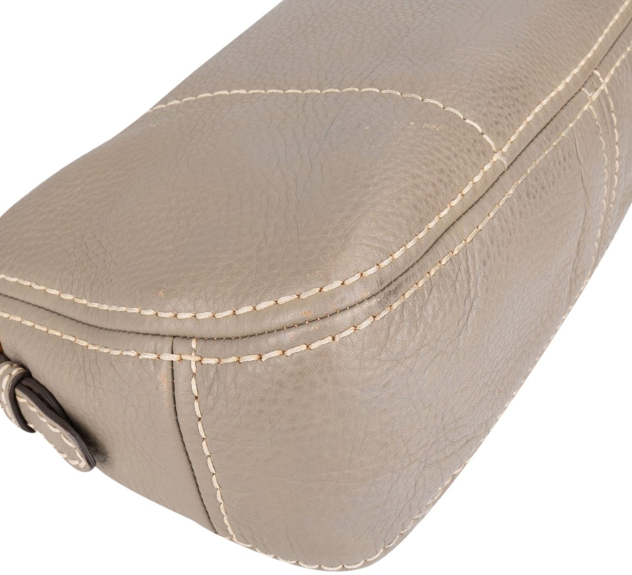 Prada Prada Vitello Daino Hobo Handbag Divers