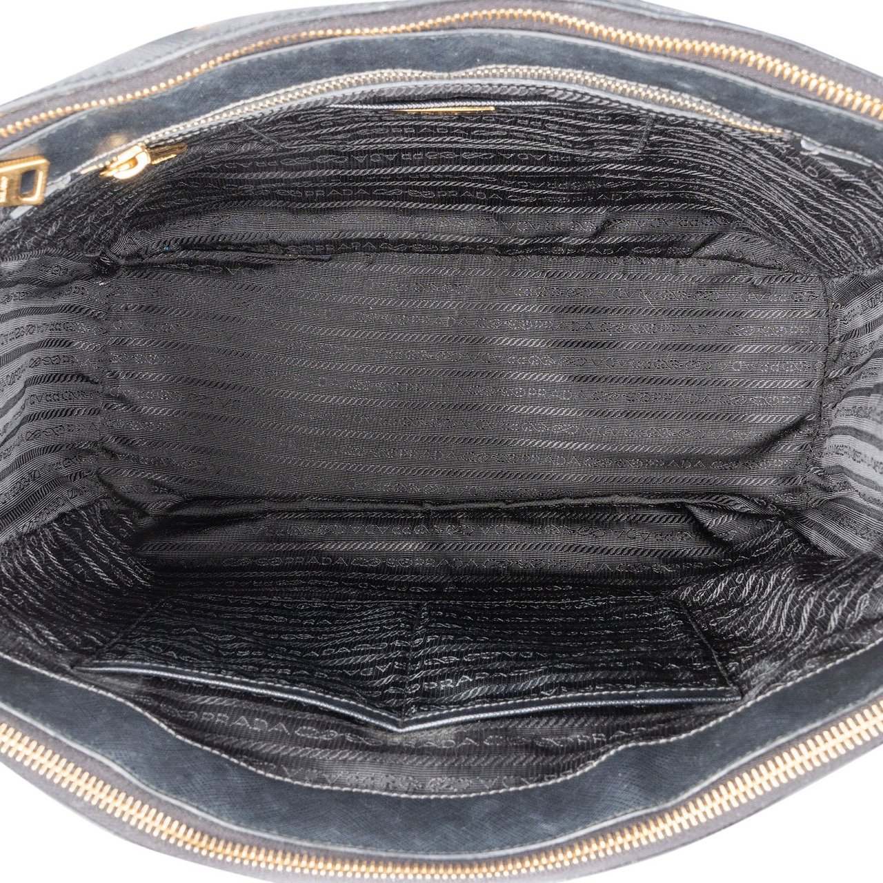 Prada Prada Saffiano Leather Galleria Handbag Zwart